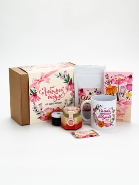 Подарочный набор «Любимой бабуле»: кружка, крем-мёд, шоколад, джем и чай