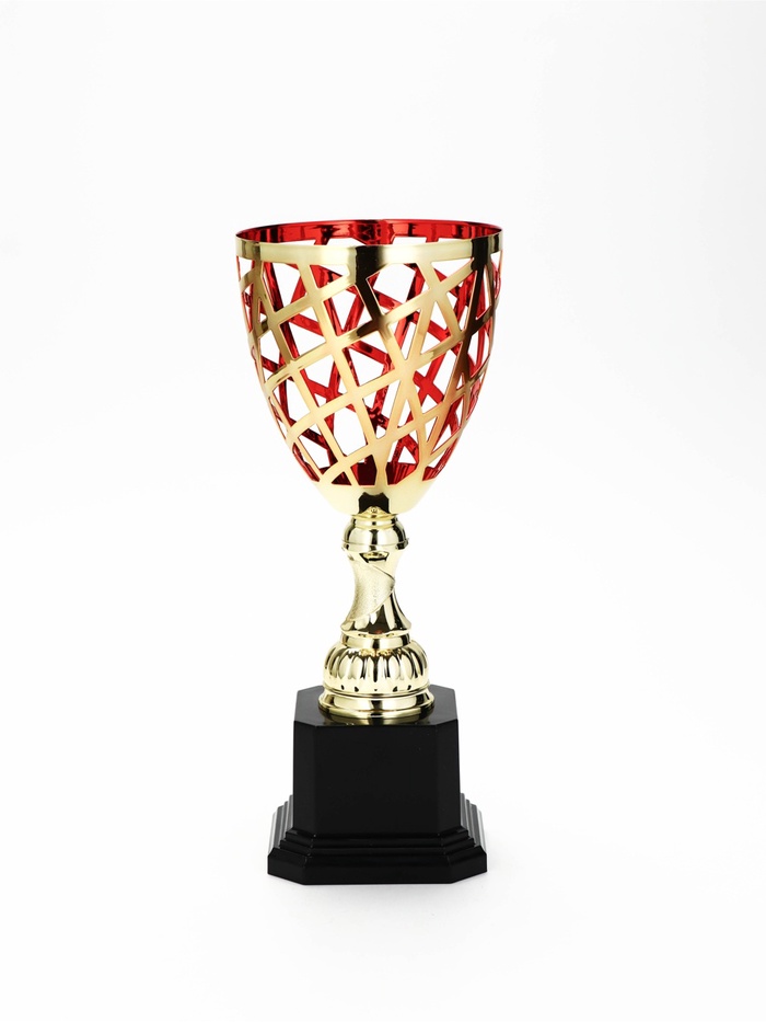 Кубок спортивный 194 С, наградная фигура, золото, подставка пластик, 29×12×12 см