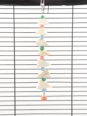 Игрушка для птиц с панцирем каракатицы и бусами, 15×3 см, цвет МИКС