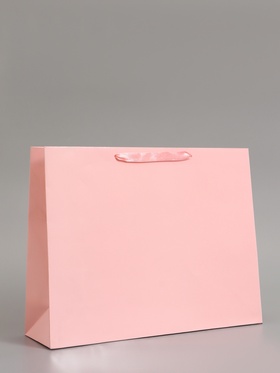 Пакет подарочный ламинированный горизонтальный «Розовый», L 40×31×11.5 см