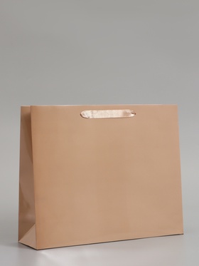 Пакет подарочный ламинированный горизонтальный «Ваниль», M 32×26×9 см
