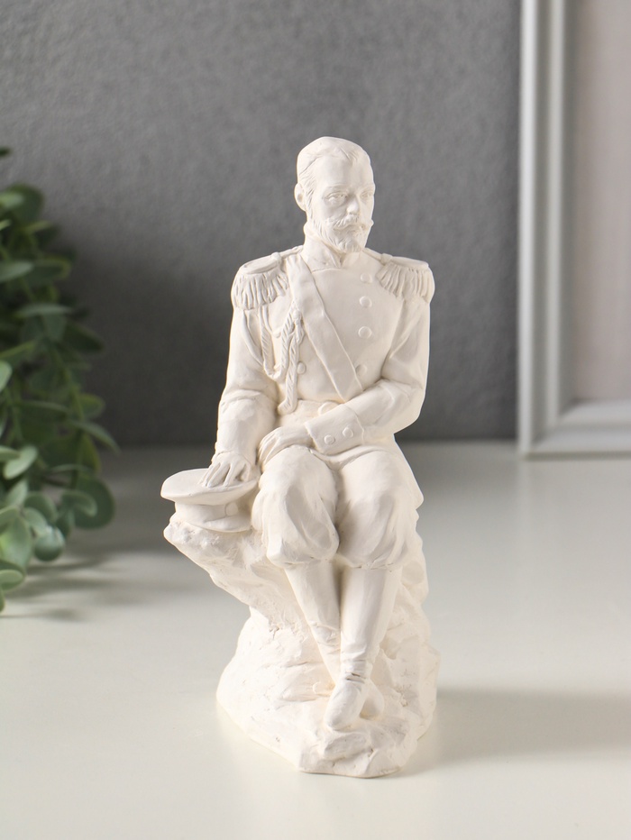 Фигура гипс «Николай II на скале», 17.5 см, белый