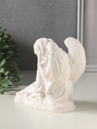 Фигурка гипс «Ангел на скале спит», 16 см, белый - фото 809650542