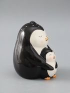 УЦЕНКА Копилка керамика "Пингвин с малышом" 10х11,9х13,8 см - Фото 3