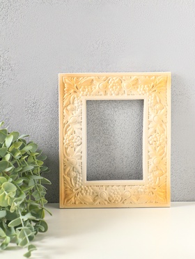 Рамка для фото 10×15 см, панно, картин «Лоза», (внешний размер 20×17 см), белый с позолотой