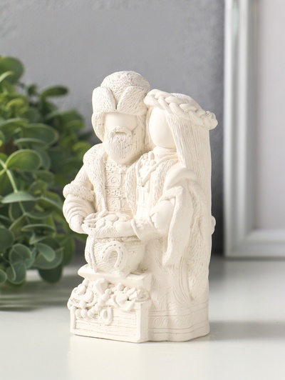 Фигурка гипс «Берегиня и Богач», 14×10 см