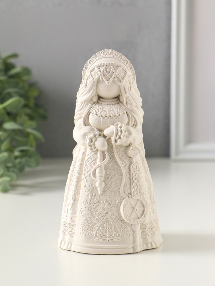 Фигурка гипс «Берегиня Макошь плетущая судьбу», 13×7 см