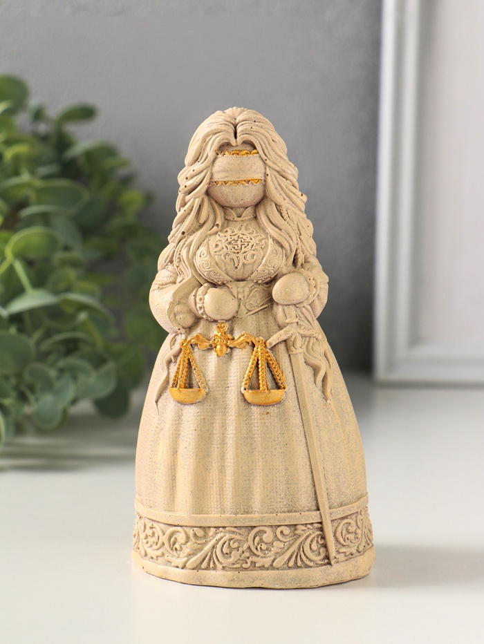 Фигурка гипс «Берегиня Судебница», 13.5×7×6 см, слоновая кость