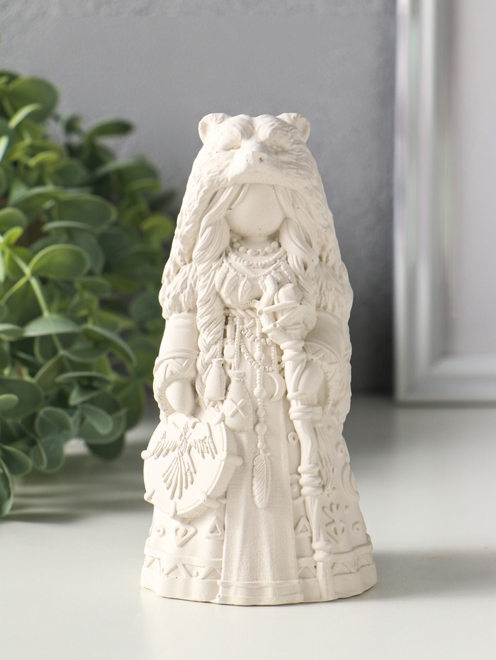 Фигурка гипс «Берегиня Шаманка медведица», 13.5×6 см