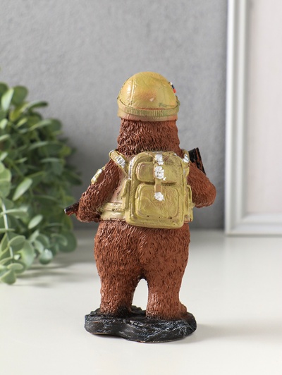 Фигурка «Медведь c автоматом», 16 см