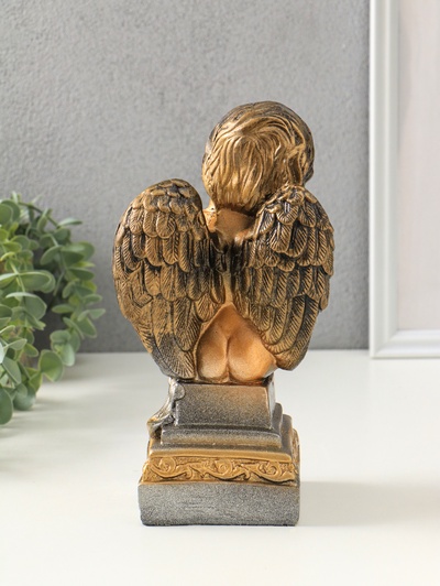 Фигура гипс «Ангел на пьедестале», чёрный с золотом, 25×13×11 см