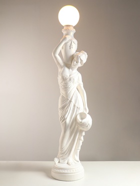 Фигура со светильником напольным «Гречанка», перламутр, 145/166×34×30 см