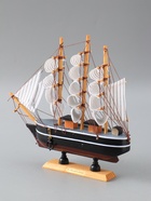 УЦЕНКА Корабль сувенирный малый «Ковда», борта чёрные с белыми полосами, паруса белые, 5.5×24×22 см - Фото 2