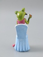 УЦЕНКА Сувенир полистоун лак «Лягуха в розовом платье наводит марафет» 8.5×8.5×14.8 см - Фото 4