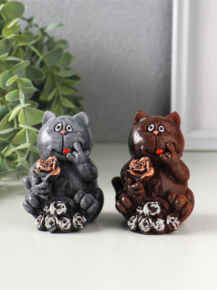 Сувенир Кот с цветамиМИКС, 7х5х6,5см