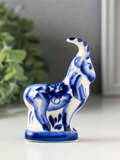 Фигурка фарфор «Козёл Гор», 9 см, гжель