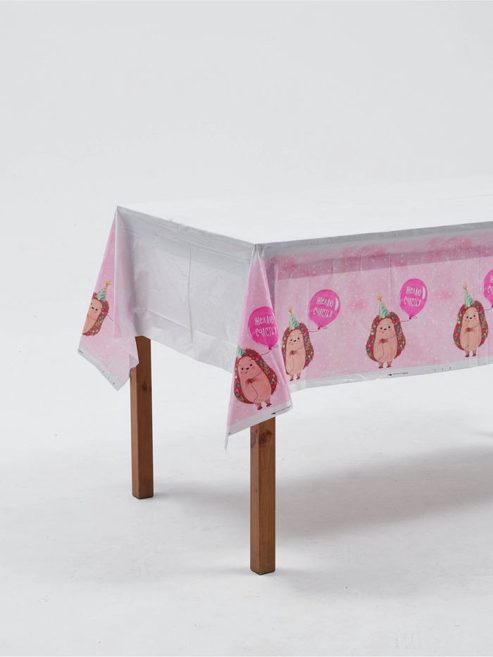 Скатерть одноразовая «Желаю счастья», 137×180 см