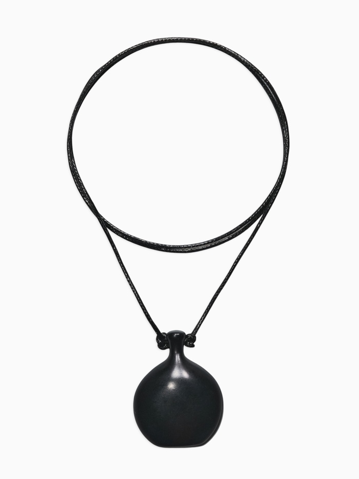 Кулон на шнурке стиль Бутылёк, 90см, цвет чёрный