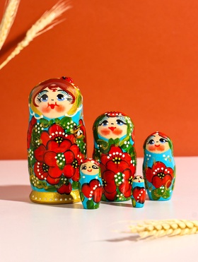 Матрёшка дерево «Любава», 5-ти кукольная, 11 см, ручная работа, МИКС