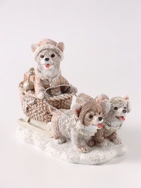 Фигурка «Новогодние сани с корги», 10 см, полистоун