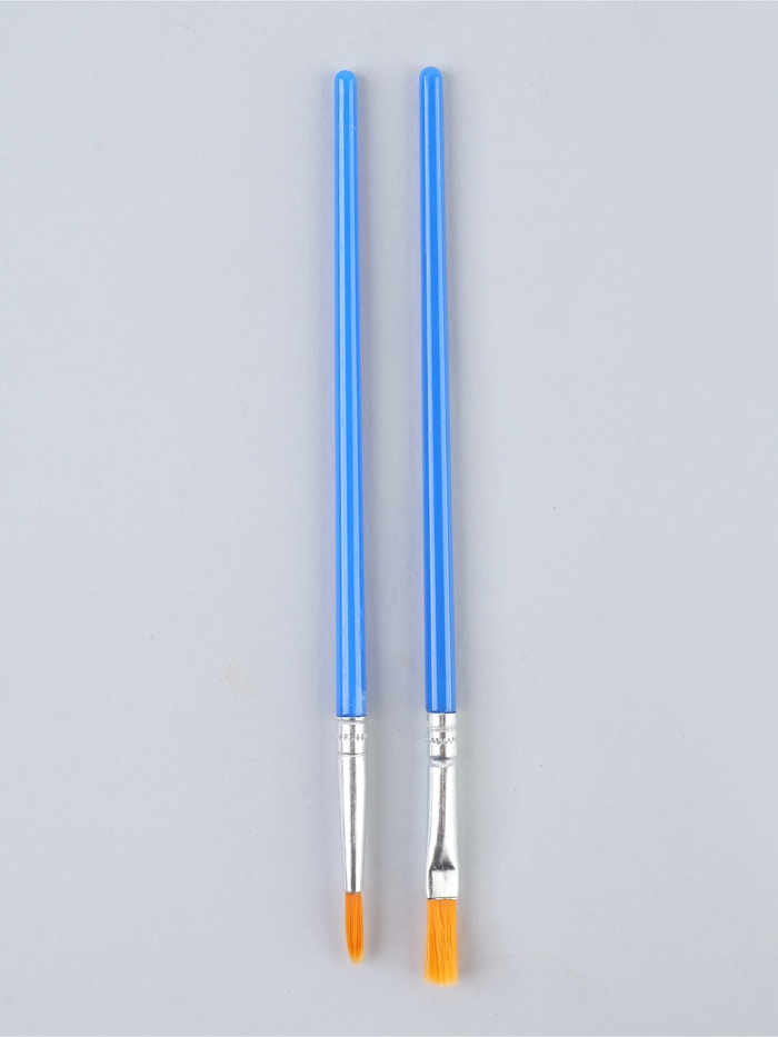 Кисти из нейлона, 2 шт.