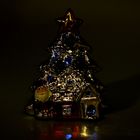 Сувенир "Серебристая ёлочка и Дед Мороз" световой, 11×6,5×12,5 см - Фото 3