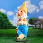 Садовая фигура "Гном с трубкой" 29х25х70 см - Фото 2