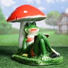 Садовая фигура "Лягушка под грибом с книжкой" 25х45х35см - фото 10169963
