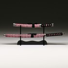 Макет оружия «Сувенирные катаны на подставке 2в1. Змея бордо», подарочный набор, ножны кожзам, 47 см; 71 см - Фото 2