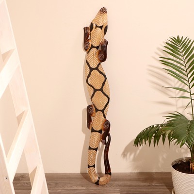 Панно «Геккон», 100×14×1 см, дерево