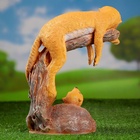 Садовая фигура из полистоуна «Сурикат на ветке», 14×26×34 см - Фото 4