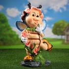 Садовая фигура "Пчелка в панамке" 25х23х49см - Фото 4