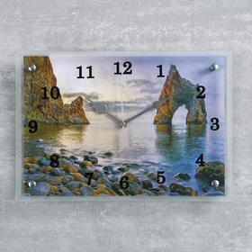 Часы-картина настенные, серия: Море, "Скала-врата у берега моря", дискретный ход, 25 х 35 см