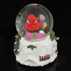 Сувенир полистоун водяной шар "Дед Мороз на подарке" музыкал., механический, 13х10,4х10 см - Фото 4