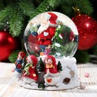Сувенир полистоун водяной шар "Дед Мороз в шапке-ушанке с елочкой" 7х8х7 см - Фото 4