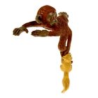 Сувенир - миниатюра полистоун "Обезьянка с белочкой" 11,5х10,5х5,5 см - Фото 2