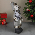 Мягкая игрушка "Снеговик в шубке и валенках с подарком" 48 см серый - Фото 2