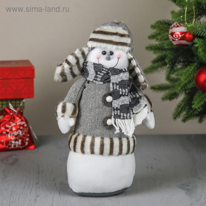 Мягкая игрушка "Снеговик в шубке с пуговками" 35,5 см серый - Фото 1