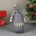 Мягкая игрушка "Снеговик в шубке с пуговками" 35,5 см серый - Фото 4