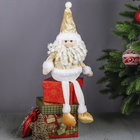 Мягкая игрушка "Дед Мороз - длинные ножки" сидит 35,5 см золото с белым - Фото 2