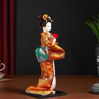 Кукла коллекционная "Гейша в оранжевом кимоно с веером" 22,5 см - фото 8254367