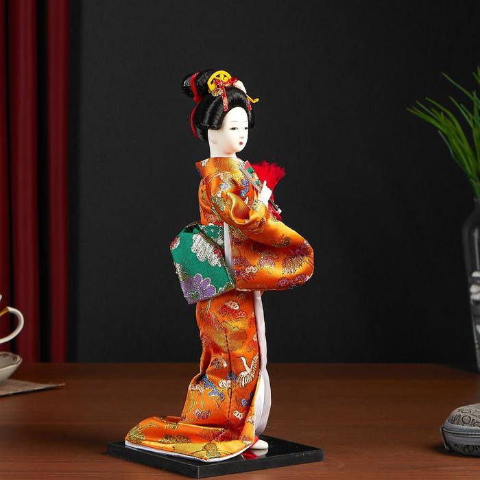 Кукла коллекционная "Гейша в оранжевом кимоно с веером" 22,5 см - фото 1877293384