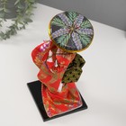 Кукла коллекционная "Японка с цветочной ветвью и в шляпе" 30 см - фото 8644054
