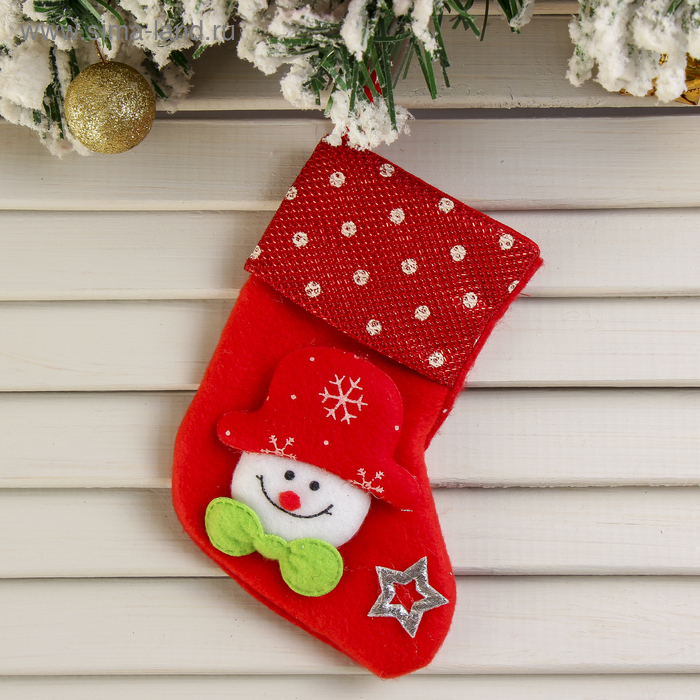 Мягкая подвеска "Носок - Снеговик и звёздочка" 13,5*9 см красный - Фото 1