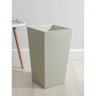 Кашпо для цветов со вставкой «Ротанг», 21 л (11.2 л), белое - Фото 1