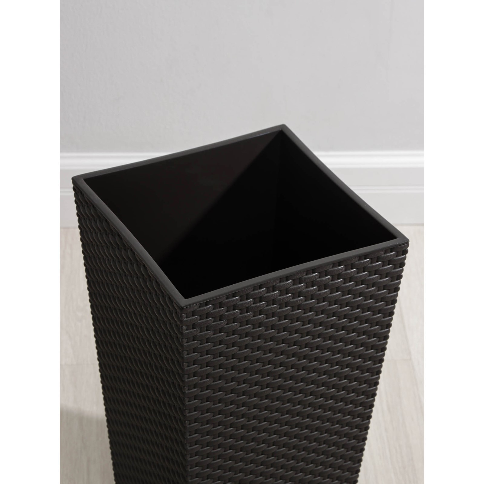 Кашпо Keter Cube Planter m