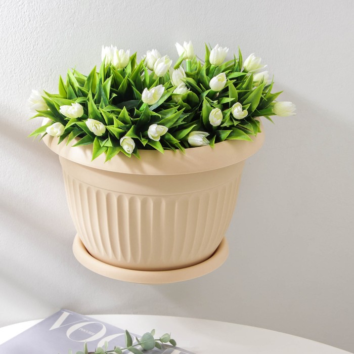 Кашпо для цветов с поддоном настенное «Ливия», 4.6 л, цвет белая глина