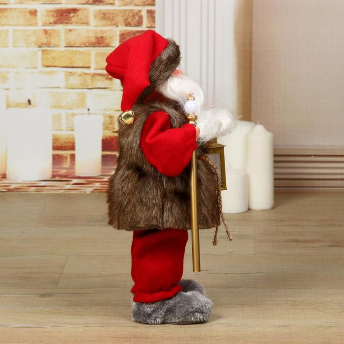 Дед Мороз "Телогрейка, с фонарём" с подсветкой, двигается, 38 см - фото 1908253021