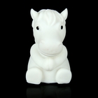 Ночник "Белая лошадка", 5х4х6,5 см, пластик, батарейки в комплекте - Фото 2