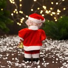 Дед Мороз "Со свечой и  подарком/колокольчик" 16 см, микс - фото 3790215